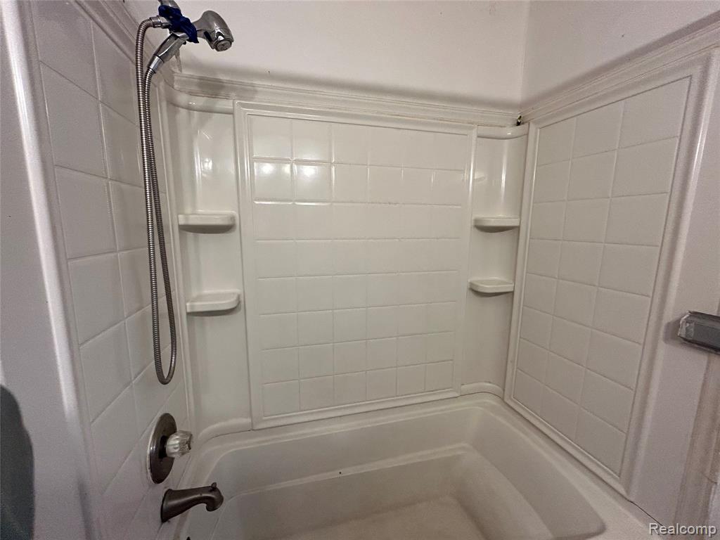 6506 Stahelin Avenue, Detroit, MI 48228 — Photo 19