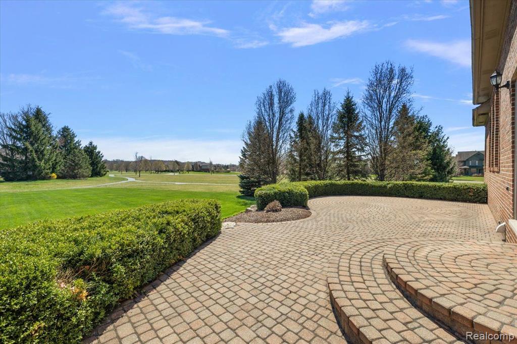 8449 S SHORE Drive, Clarkston, MI 48348 — Photo 15