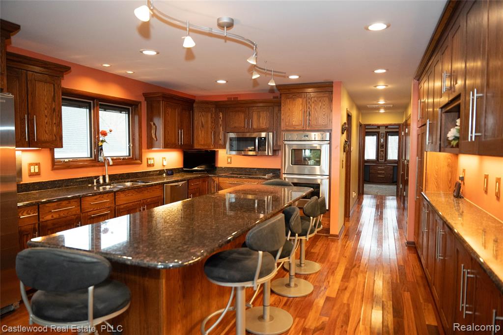 1625 Ridge Road, Highland, MI 48356 — Photo 22