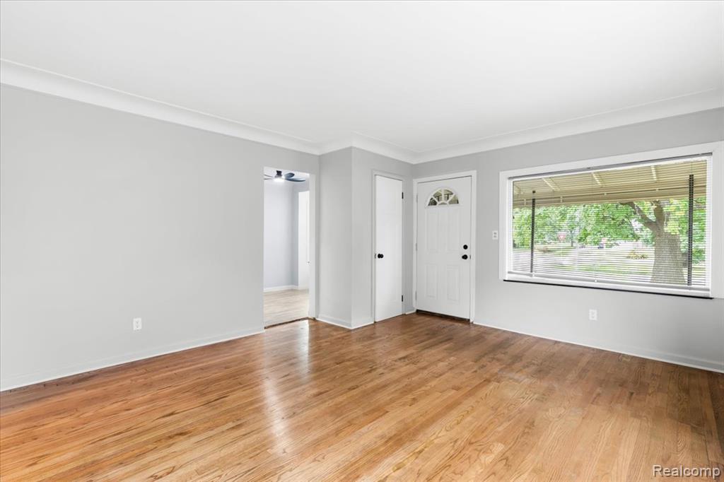 8355 W Outer Drive, Detroit, MI 48219 — Photo 7