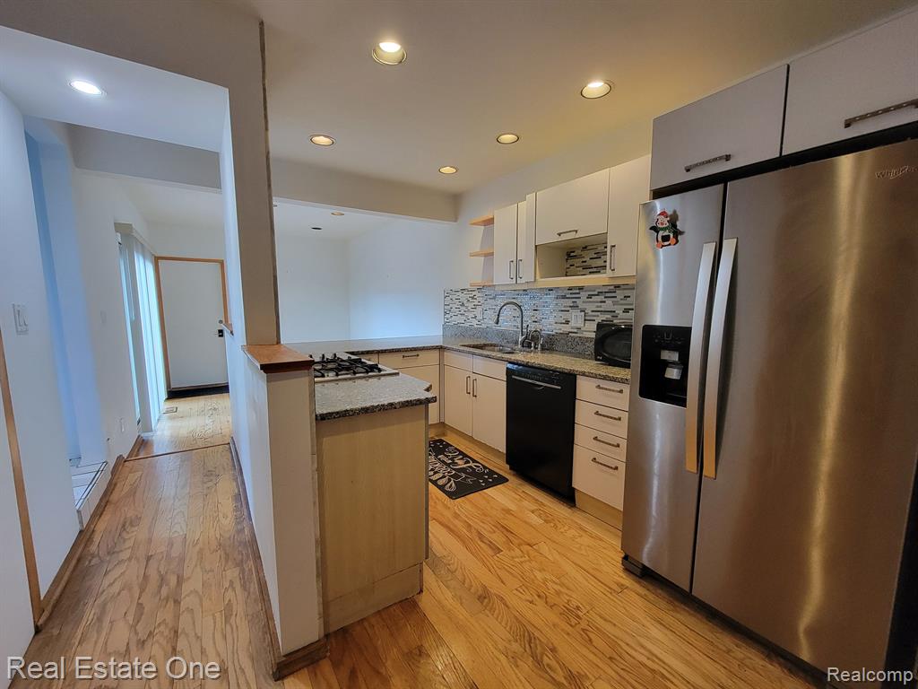 5102 ROCK Run, West Bloomfield, MI — Photo 7