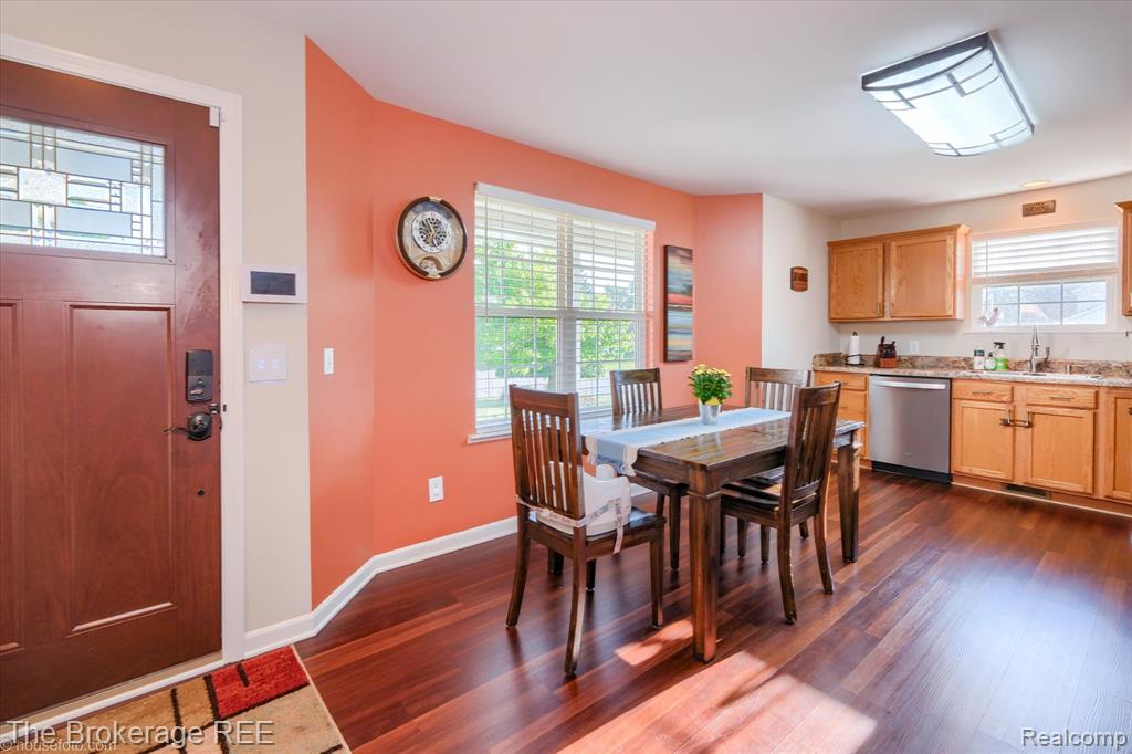 5281 Magnolia Drive, Grand Blanc, MI 48439 — Photo 17
