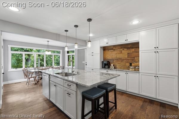 3175 Kensington Road, Milford, MI 48380 — Photo 11