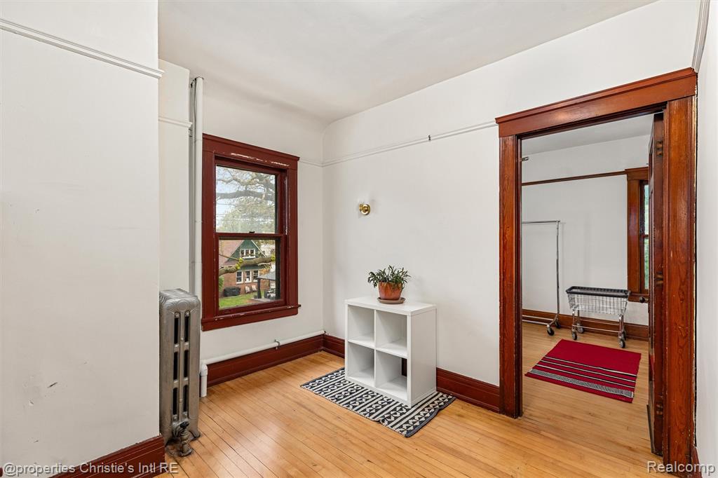 36 Longfellow Street, Detroit, MI 48202 — Photo 56