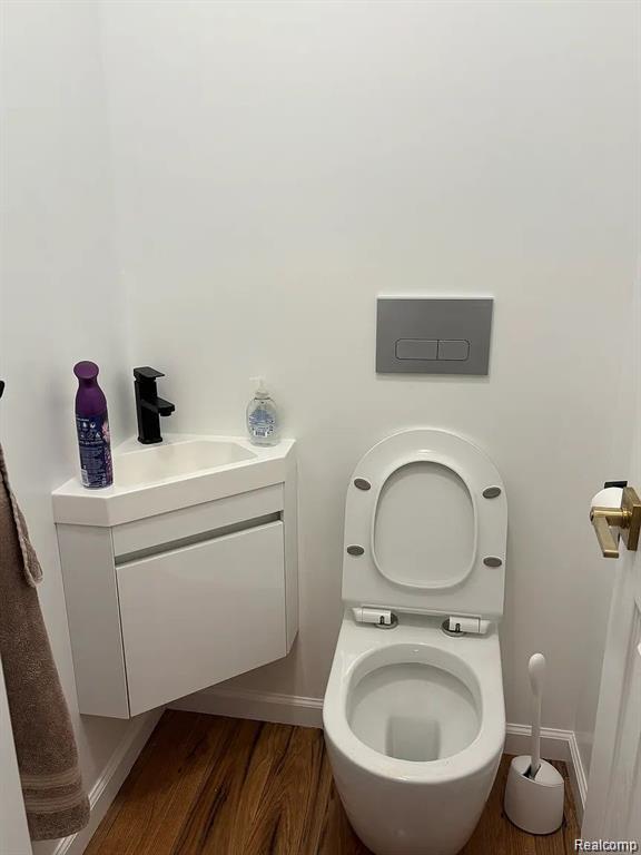 5855 Wedgewood Road, Canton, MI 48187 — Photo 7