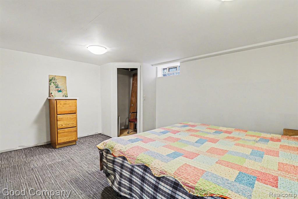 835 S Saginaw Street, Lapeer, MI 48446 — Photo 15