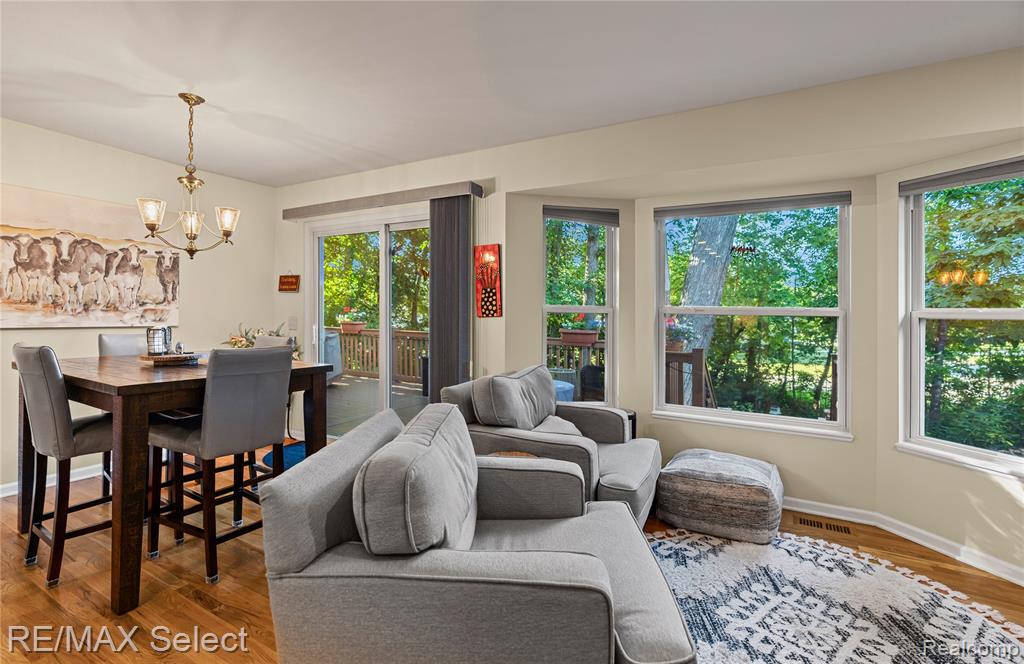4278 Springwood Court, Fenton, MI 48430 — Photo 21