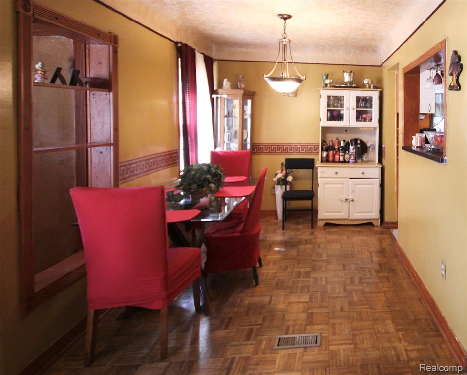 18831 Lamont Street - Photo 5