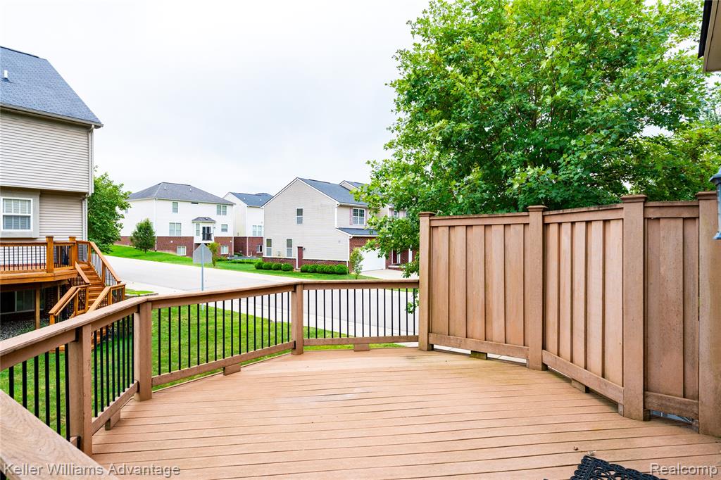 27460 Belgrave Place, Novi, MI — Photo 42