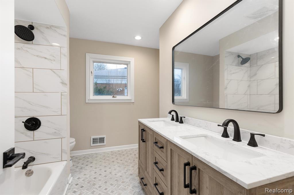 4481 MARLOW Drive, Warren, MI 48092 — Photo 24