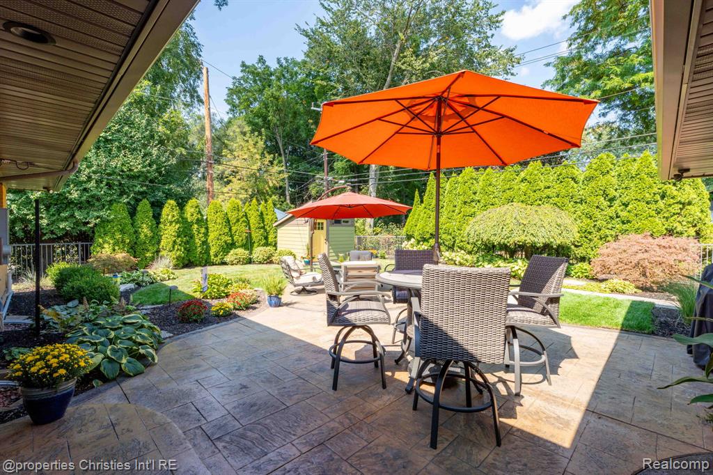 19418 Warwick Street, Beverly Hills, MI 48025 — Photo 64
