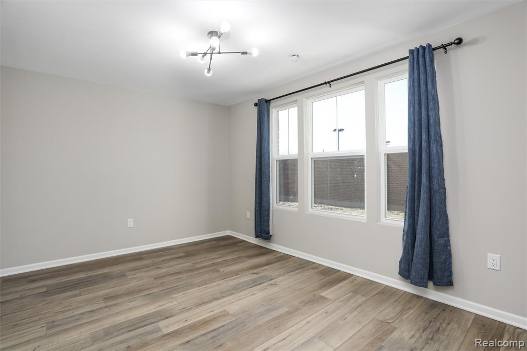 43173 Atwood Ave, Novi, MI — Photo 8