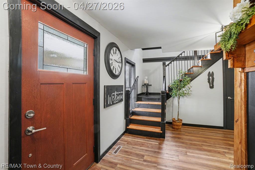 5603 E Baseline Road E, Mount Pleasant, MI 48858 — Photo 3