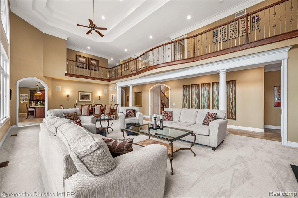 59801 E 8 MILE Road, South Lyon, MI 48178 — Photo 10