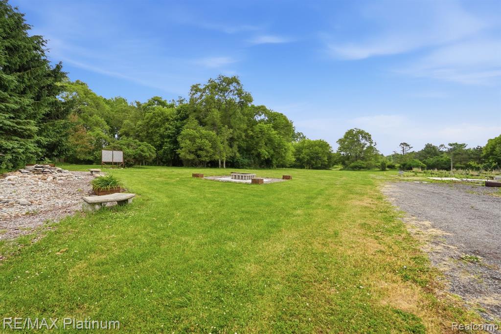 4328 N Gale Road, Davison, MI 48423 — Photo 41
