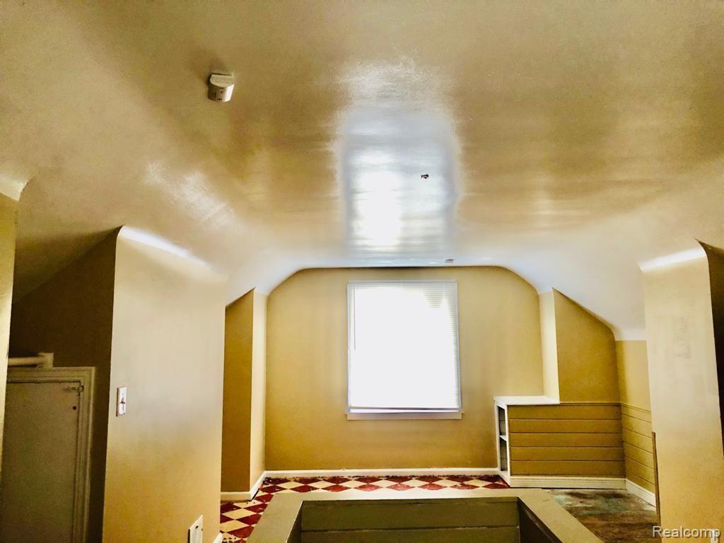 8651 Brace Street, Detroit, MI 48228 — Photo 8