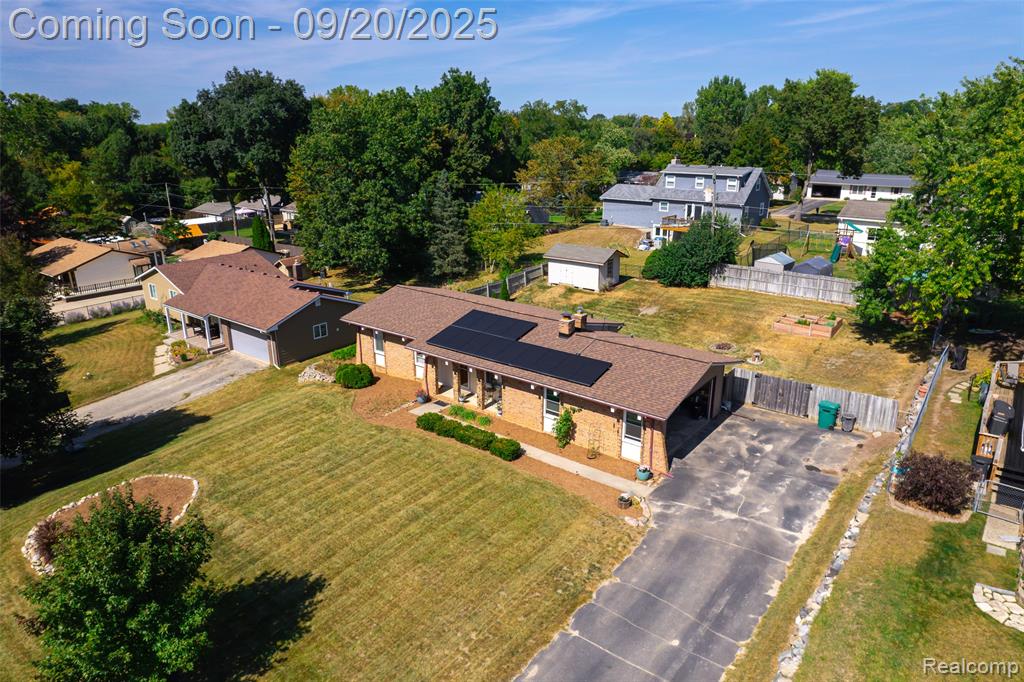 9254 Semindale, Clarkston, MI — Photo 36