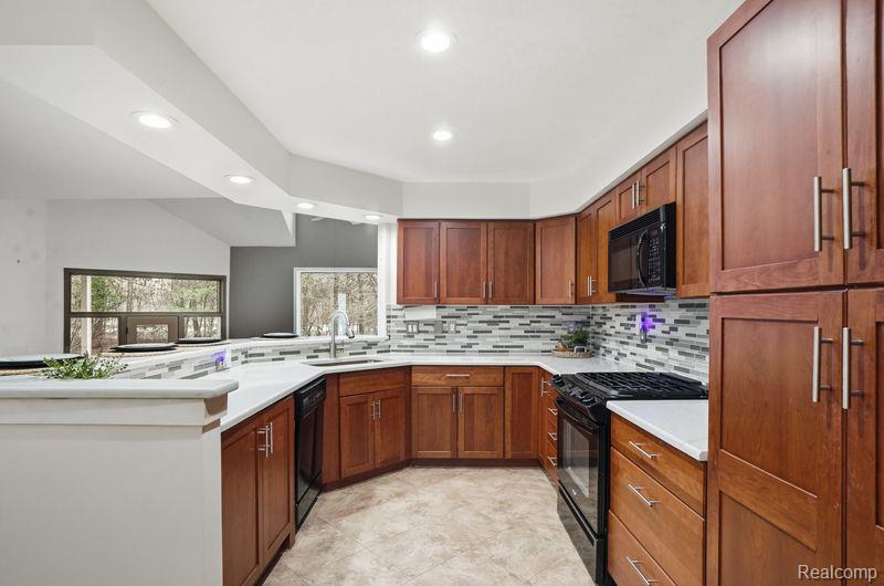 101 Quiet Creek Circle, Chelsea, MI 48118 — Photo 13