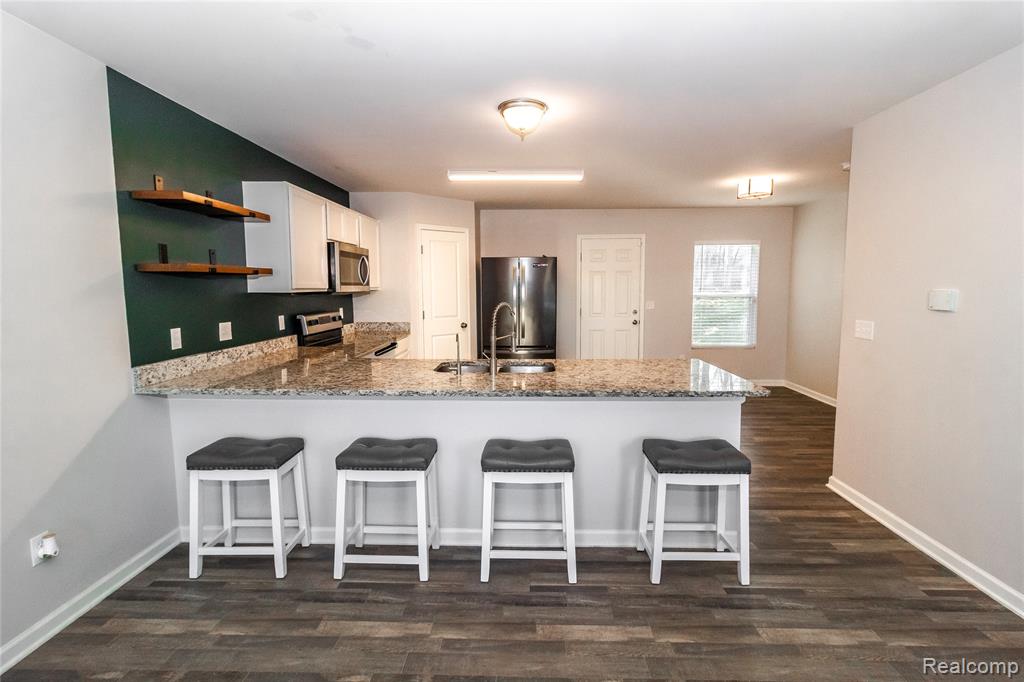 1466 Luxington Drive, Lapeer, MI 48446 — Photo 6
