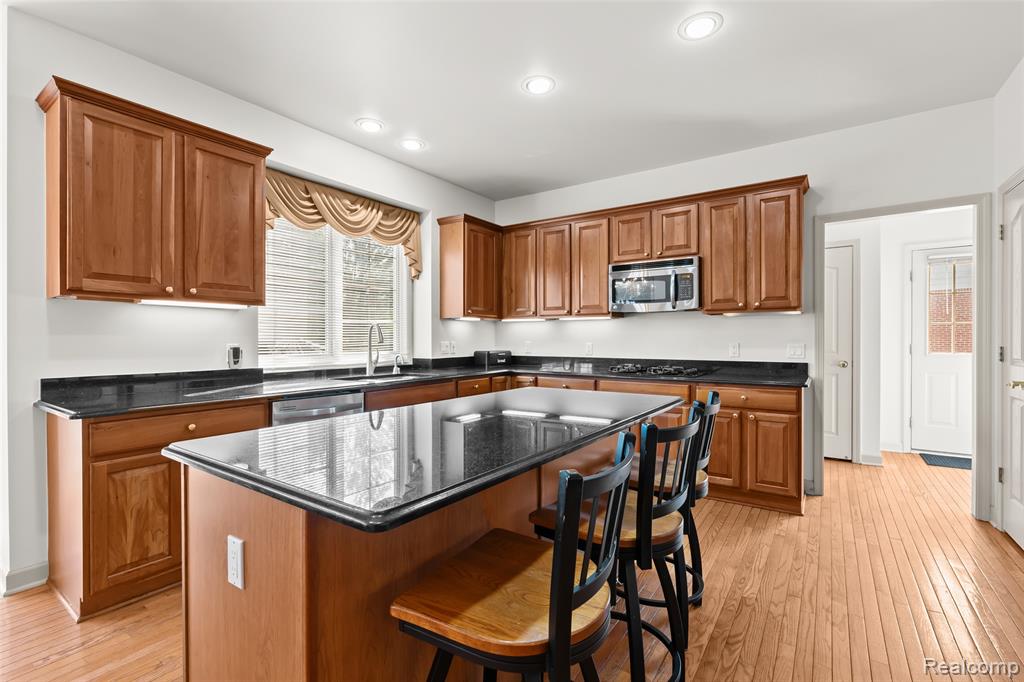 18031 Stonebrook Drive, Northville, MI 48168 — Photo 15