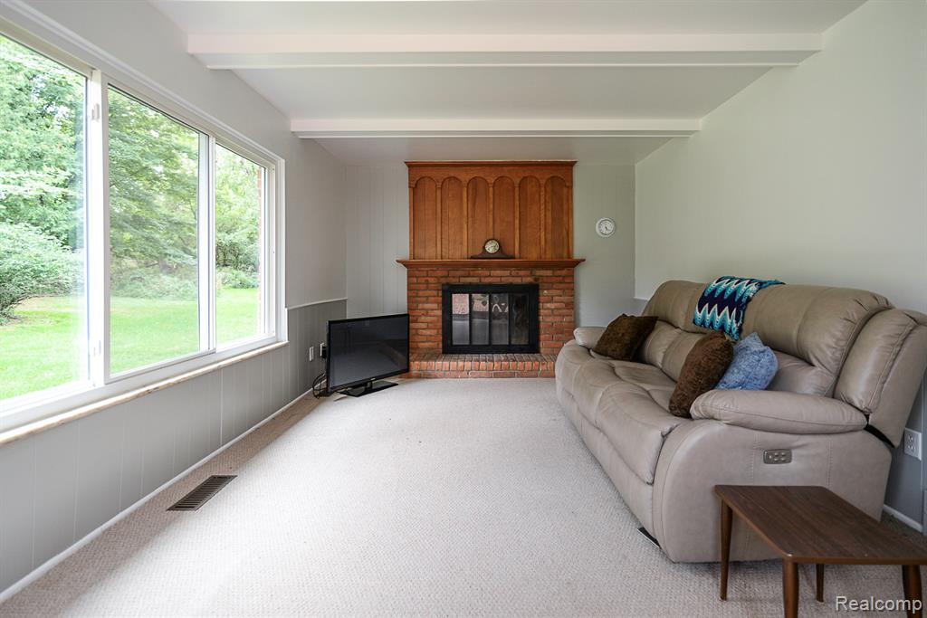 4355 Joanne Drive, Ann Arbor, MI 48103 — Photo 23