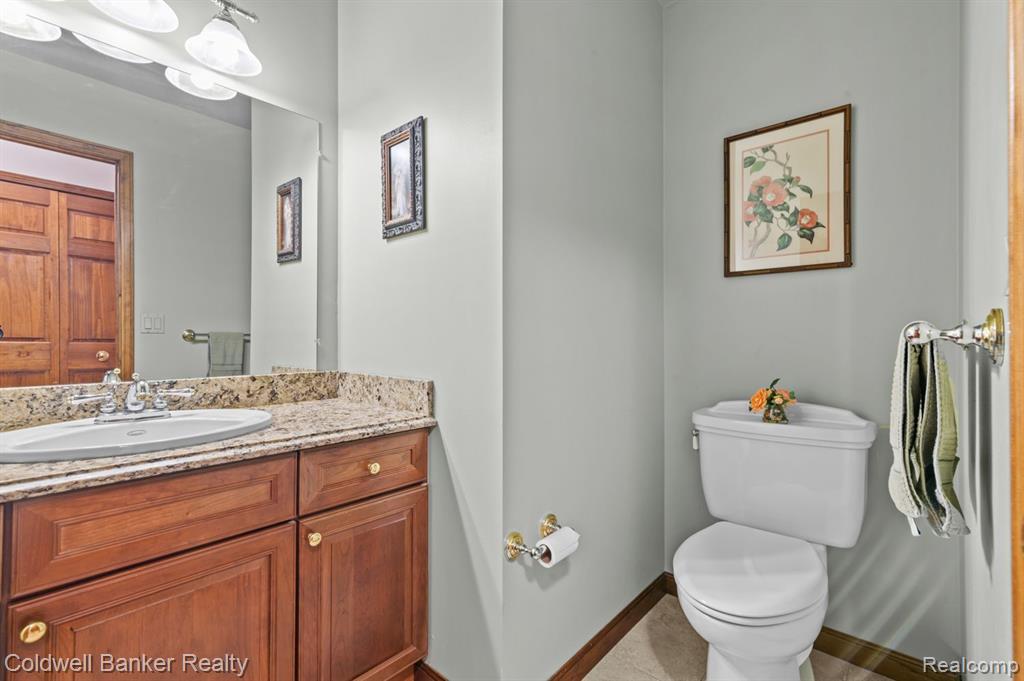 42012 PON MEADOW Drive, Northville, MI 48168 — Photo 23