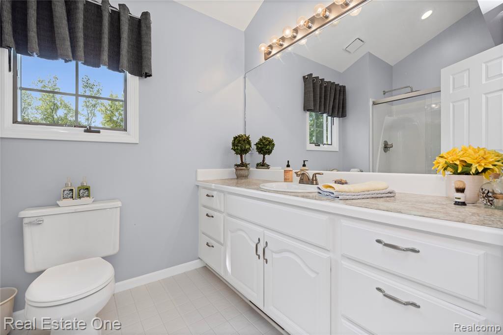 4047 Sunfish Drive, Lapeer, MI 48446 — Photo 36