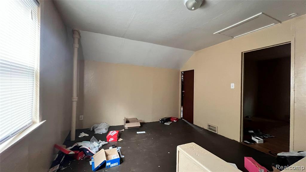 11226 Minden Street, Detroit, MI 48205 — Photo 10