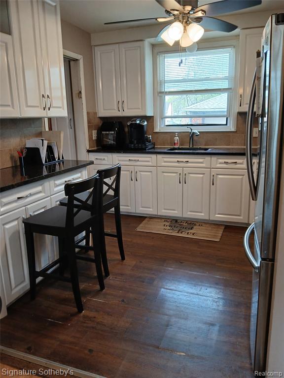 24670 Gardner Street, Oak Park, MI 48237 — Photo 4