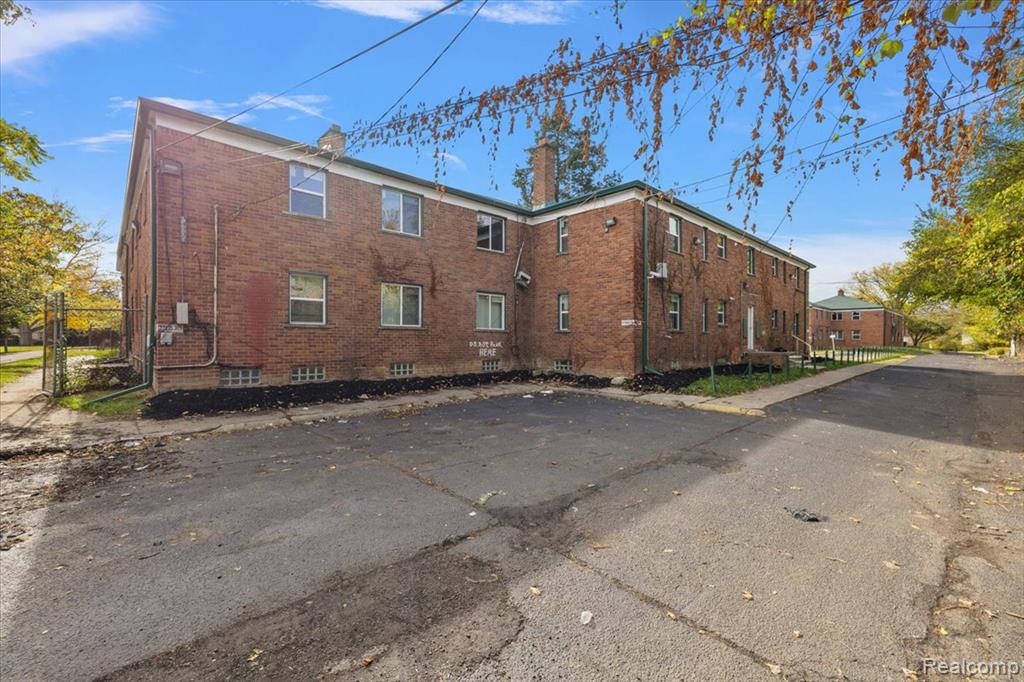 15860 Joy Road, Detroit, MI 48228 — Photo 11