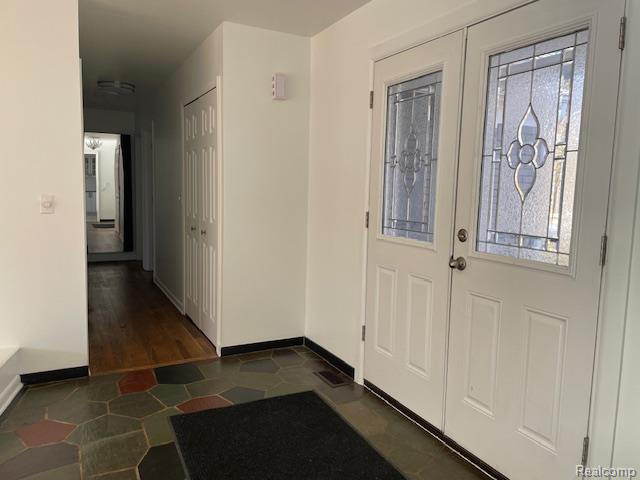 429 BELLA VISTA Drive, Grand Blanc, MI 48439 — Photo 6