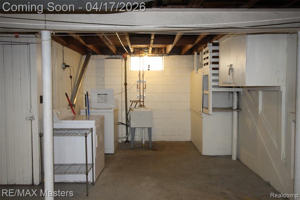 15395 Centralia, Redford, MI 48239 — Photo 33
