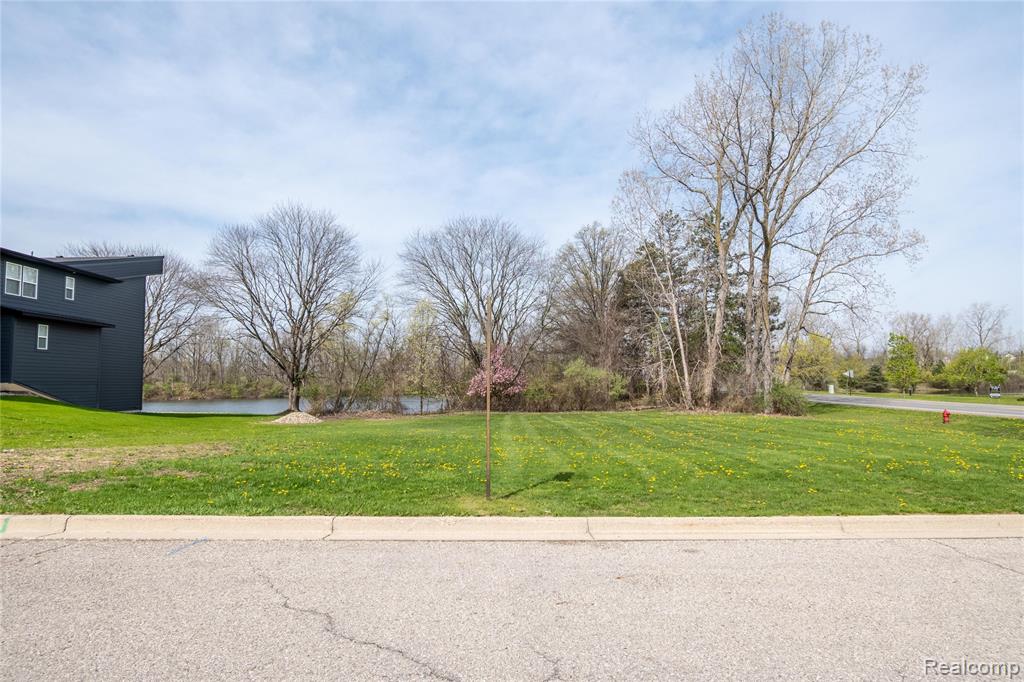 2745 Maritime Drive, Lansing, MI 48911 — Photo 6