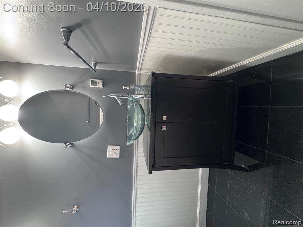 3841 Caniff Street, Hamtramck, MI 48212 — Photo 44