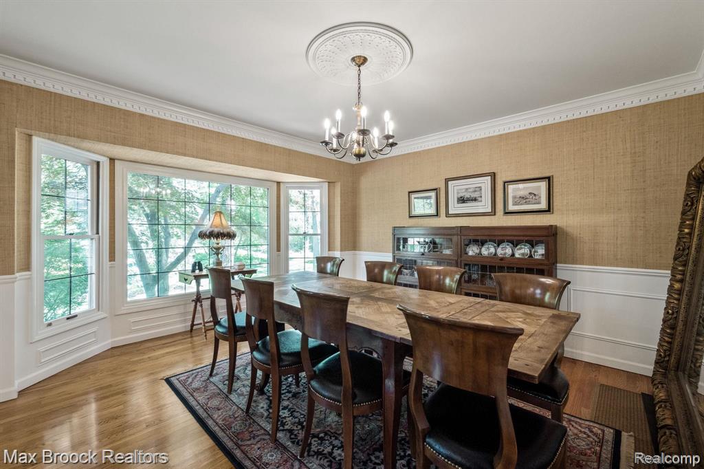 6082 N Shore Drive, West Bloomfield, MI 48324 — Photo 8