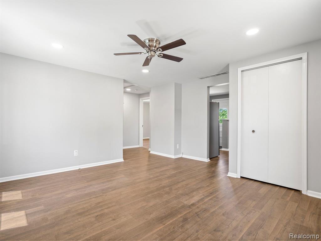 7784 RIVER Road, Cottrellville, MI — Photo 5