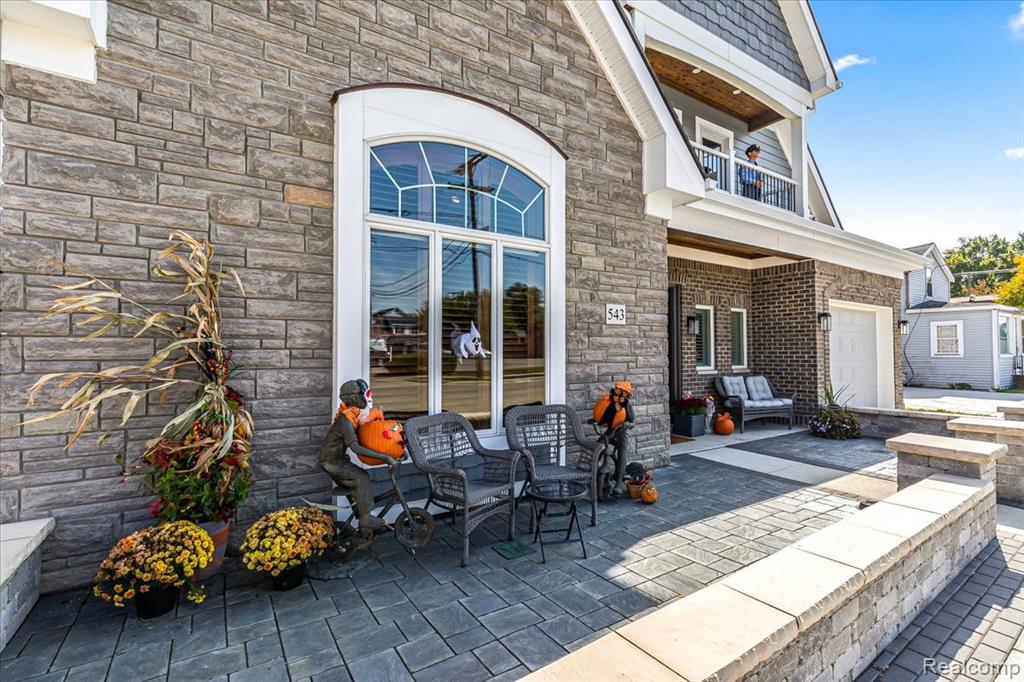 543 Deer Street - Photo 2