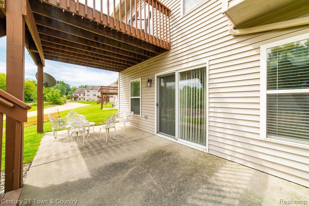 2647 KERRIA Drive, Howell, MI 48855 — Photo 38