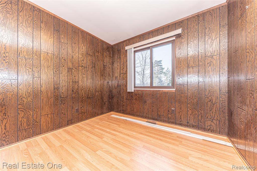 22700 Griswold Road, South Lyon, MI 48178 — Photo 36
