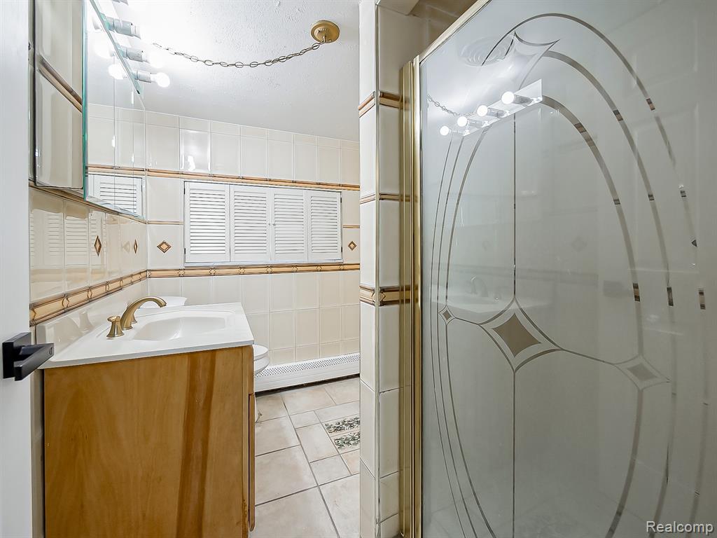 626 Wilwood Road, Rochester Hills, MI 48309 — Photo 20