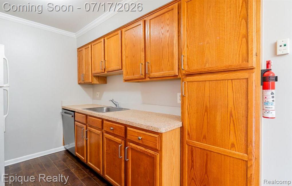 44467 Savery Drive, 117, Canton, MI 48187 — Photo 17