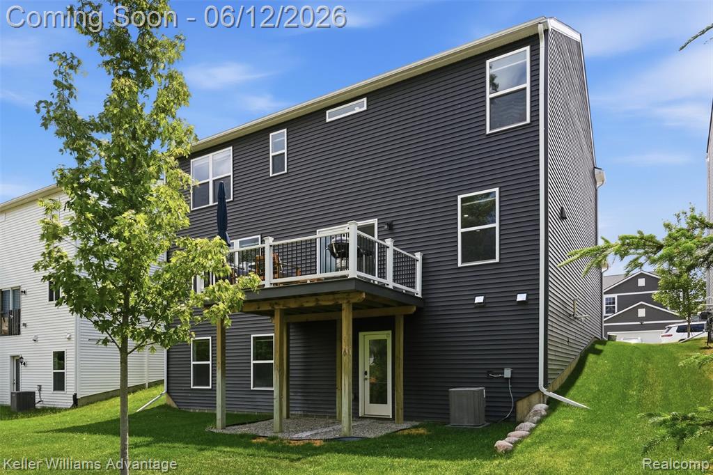 6134 Fieldstone Circle, South Lyon, MI 48178 — Photo 46
