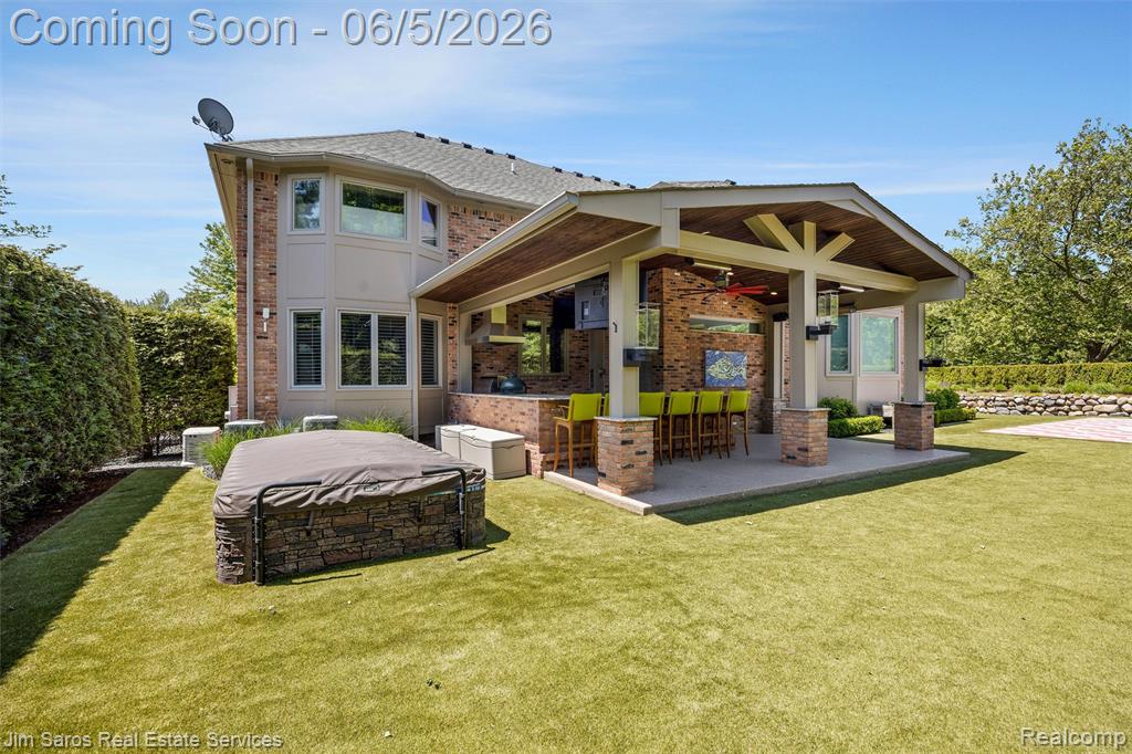 910 Edgemont Park, Grosse Pointe, MI 48230 — Photo 44