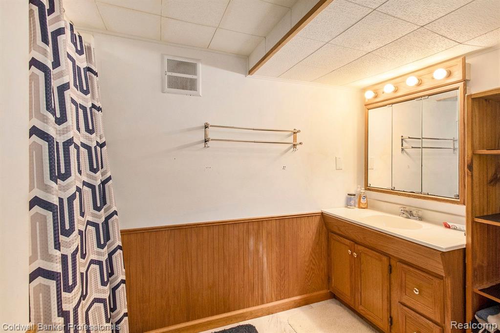 4473 CEDARDALE Lane, Flushing, MI 48433 — Photo 24