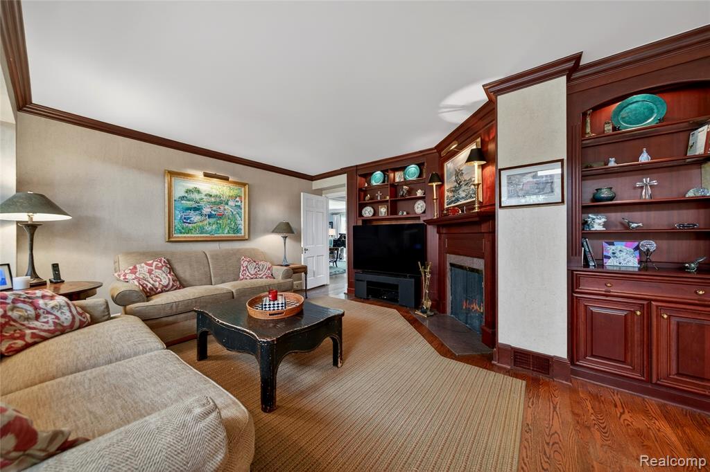 66 Oxford Road, Grosse Pointe, MI 48236 — Photo 12