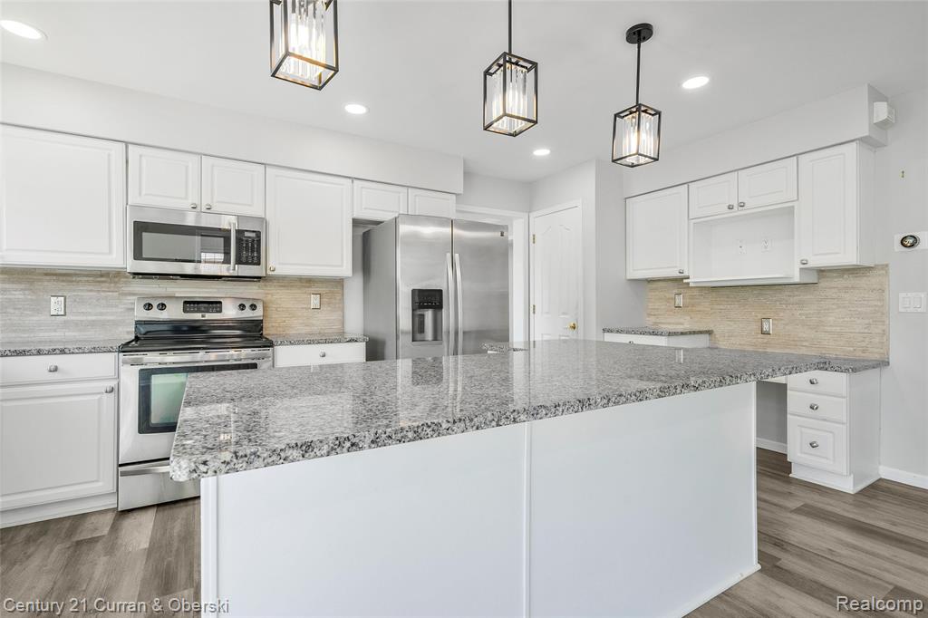 1751 Lanhan Court, Canton, MI 48188 — Photo 8