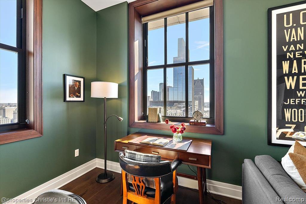 1 Park Avenue, 1315, Detroit, MI 48226 — Photo 12