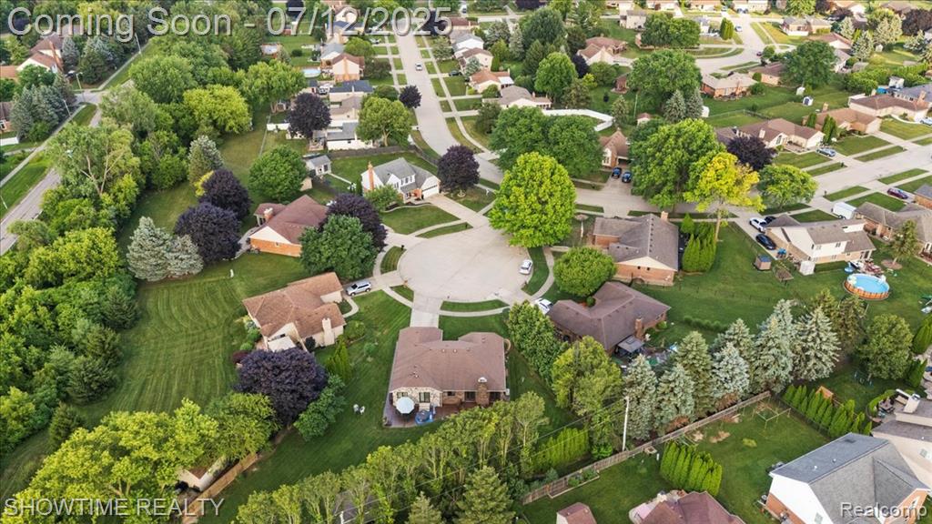 41741 Lore Court, Clinton Twp, MI 48038 — Photo 56
