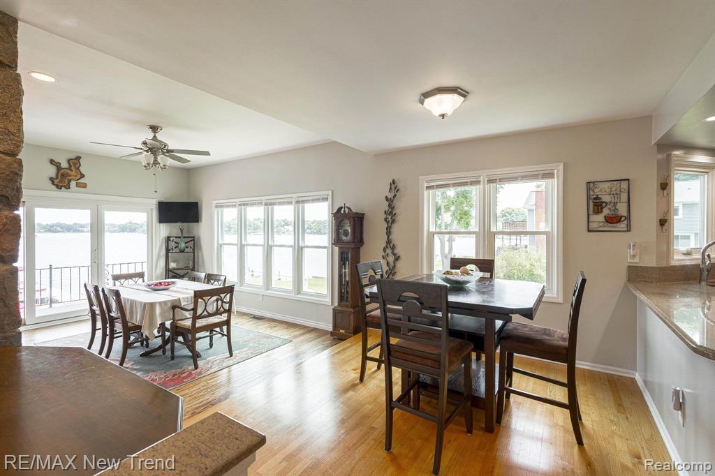 6768 HATCHERY Road, Waterford, MI 48327 — Photo 27