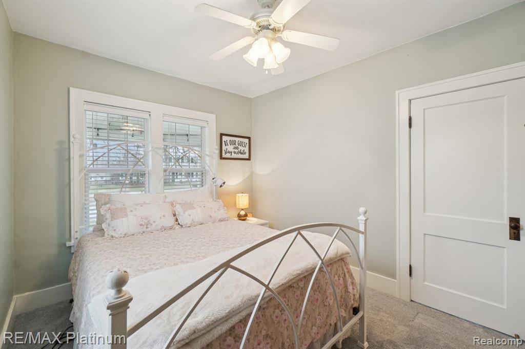 409 S Walnut Street, Howell, MI 48843 — Photo 12